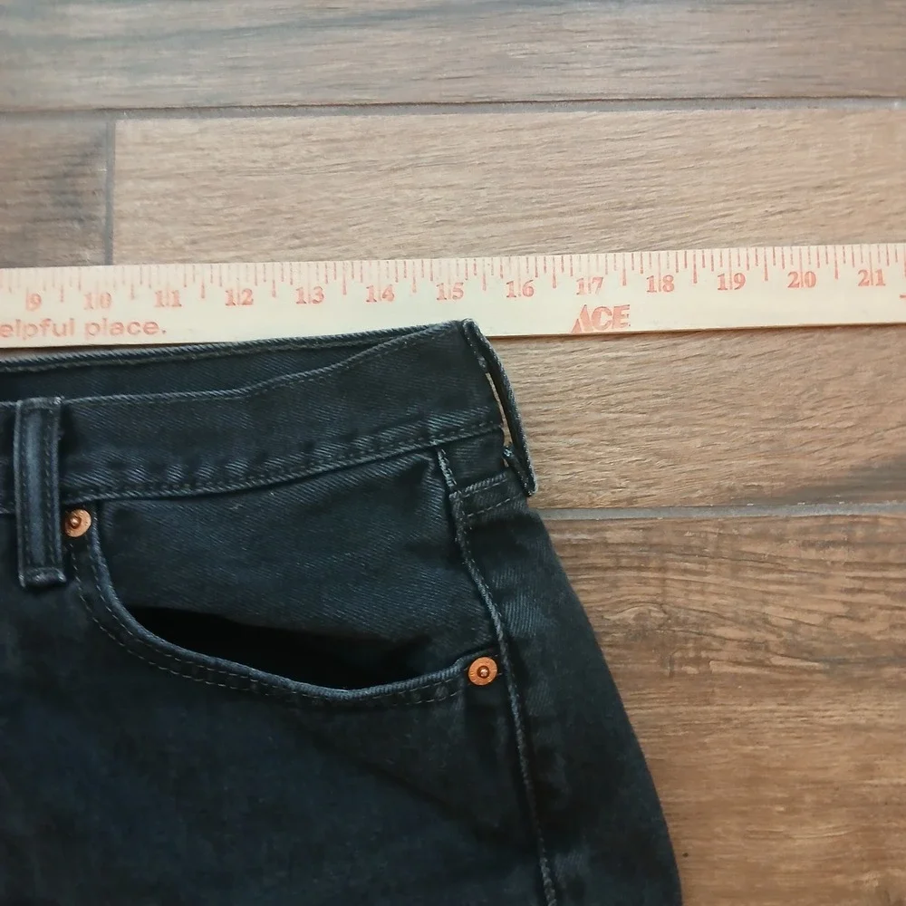Levi's 501 Jeans Mens 30x32 (FITS 30x28) Black Button Fly Straight Leg Denim
